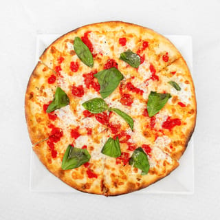 Nonna's Favorite Pizza 16"